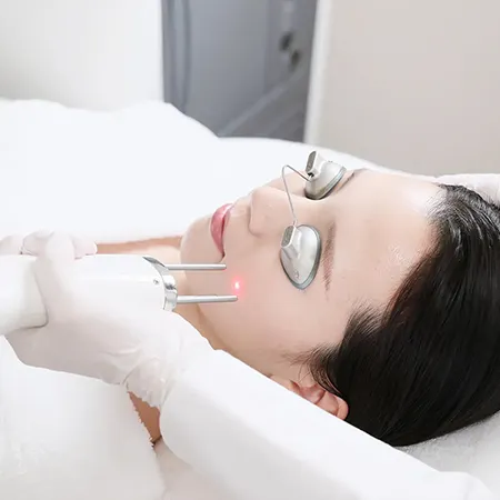 ピコレーザー[ピコトーニング]